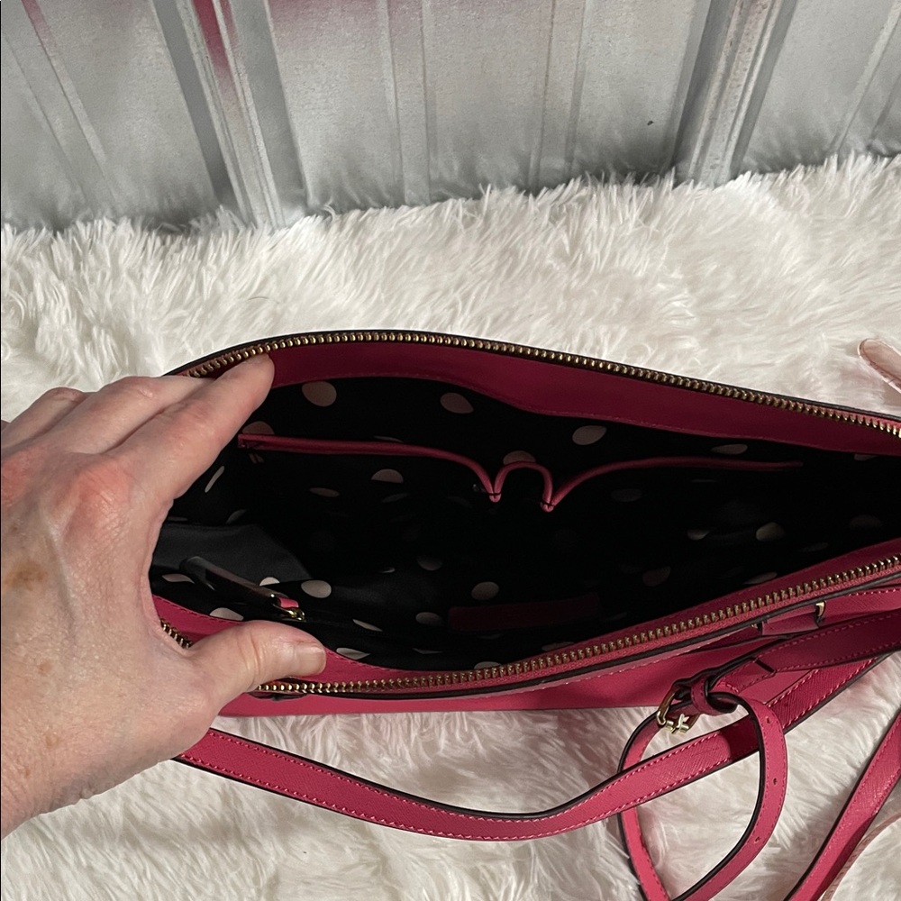 Pink Designer Women's Handbag - Picture 5 of 9